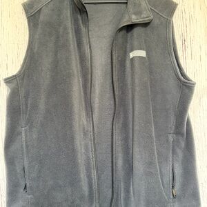Columbia Men's Black Fleece Vest